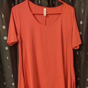 Lularoe Pink perfect tee